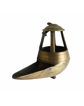 Oil Lamp in Bronze