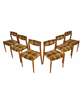 6 Scandinavian Style Chairs...